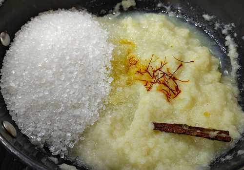 adding sugar to amla paste