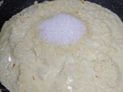 adding sugar to khas halwa
